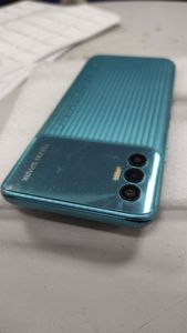 Б/в Мобільний телефон Tecno spark 8p kg7n 4/64gb 01-200850974