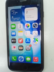 Б/в Мобільний телефон Apple iphone se 2020 128gb 01-200861335