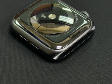 Б/в Смарт-годинник Apple watch series 5 gps 44mm aluminium case 01-200872942