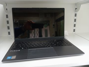 Б/у Ноутбук Pixus link 16/512gb 01-200873283