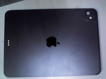 Б/в Планшет Apple ipad pro 11 2024 wi-fi 256gb 01-200896458