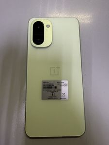 Б/в Мобільний телефон Oneplus 15r 12/256gb 01-200899030