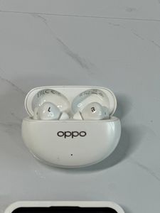 Б/в Навушники Oppo enco air4 pro 01-200900748