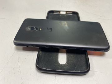 Б/в Мобільний телефон Oneplus 6t 8/256gb 01-200902275