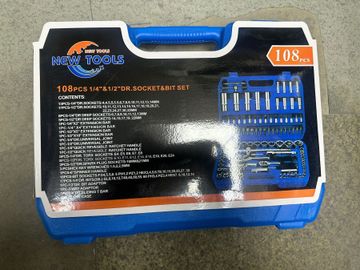 Б/в Набір автоінструментів New Tools 94 шт 16-000275146