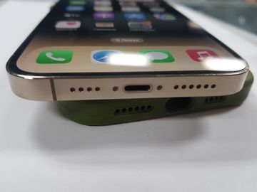 Б/в Мобільний телефон Apple iphone 14 pro max 128gb 01-200876239