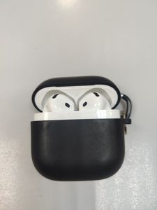 Б/у Наушники Apple airpods 4 with active noise cancellation 01-200907548