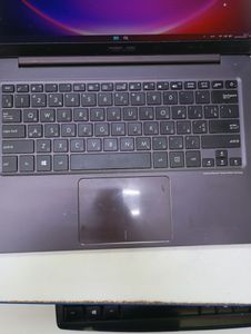 Б/в Ноутбук Asus 15/core m-5y10 ddr3/8gb ddr3/ssd 256 gb/*інтегрована 01-200912010