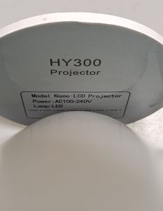 Б/в Проектор Led Projector hy300 01-200913690