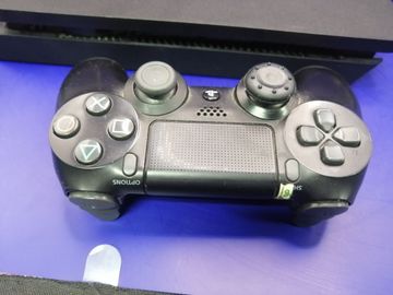 Б/у Игровая приставка Sony playstation 4 slim 1tb 01-200914011