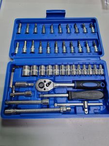 Б/в Набір автоінструментів New Tools 46 шт 16-000273152