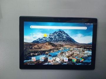 Б/в Планшет Lenovo tab 4 tb-x304l 2/32gb lte 01-200916274