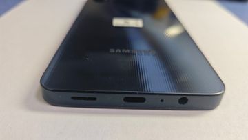 Б/в Мобільний телефон Samsung galaxy a06 4/128gb 01-200918080