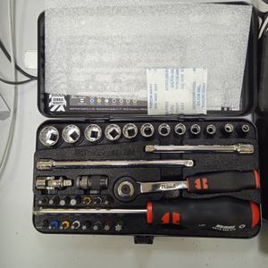 Б/у Набор инструментов Wurth zebra 33 pieces 01-200920454