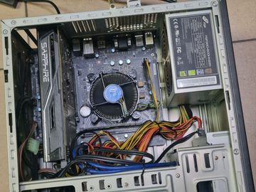 Б/у Системный блок Пк intel core i3-6320/ram 16 gb/hdd відсутній+відсутній/ssd 120 gb+500 gb/amd/ ati radeon rx 460 2gb gd 01-200922414