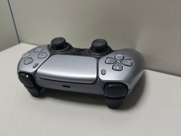 Б/в Геймпад Sony dualsense 01-200927490