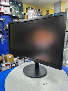 Б/у Монитор Samsung cb22ws 01-200931257