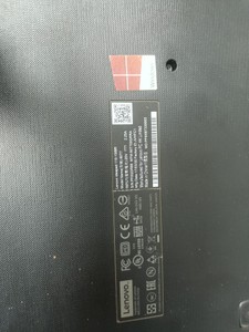 Lenovo 15/celeron n3060 ddr3/2gb ddr3/hdd 500 gb/ssd *відсутній/*інтегрована