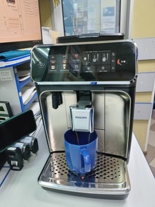 Б/в Кавоварка Philips series 3300 ep3347/90 01-200937981
