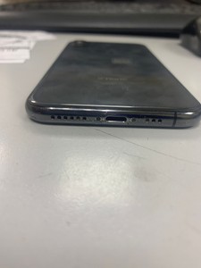 Б/в Мобільний телефон Apple iphone xs 64gb 01-200995705