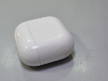 Б/в Навушники Apple airpods 4 01-200958338