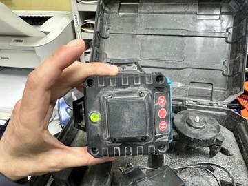 Б/у Лазерный нивелир Eurotools 16-lines 01-201007799