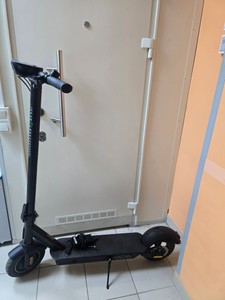 Б/в Самокат Acer es series 5 01-201022548