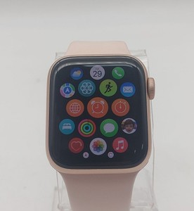 Б/в Смарт-годинник Apple watch se gps 40mm aluminum case 01-201024224
