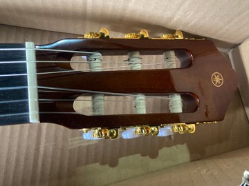 Б/в Класична гітара Yamaha c70 01-200989234