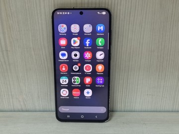 Б/в Мобільний телефон Samsung galaxy s24 fe 8/128gb 01-201131064