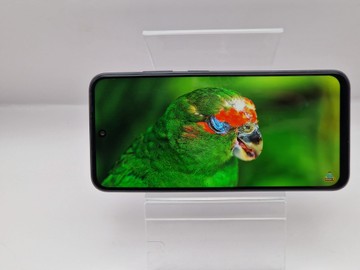 Б/у Мобільний телефон Infinix smart 9 4/128gb 01-201159472