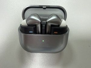 Б/у Навушники Samsung galaxy buds3 pro 01-201177308