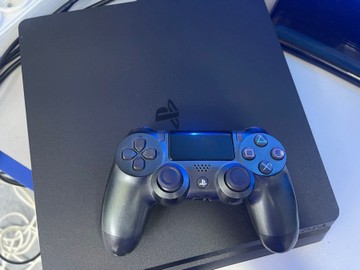 Б/в Ігрова приставка Sony playstation 4 slim 1tb 01-201178240
