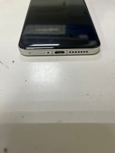 Б/в Мобільний телефон Xiaomi 14 ultra 16/512gb 01-201179589