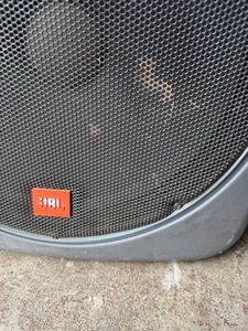 01-200548913: Jbl eon 15