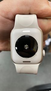 01-200555816: Apple watch se 2 gps 40mm aluminum case with sport