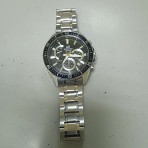01-200745322: Casio efr-552 dy