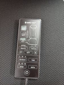 01-200760041: Wellneo 3 in 1 total back shiatsu massager