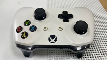 01-200622928: Microsoft xbox one s 1tb