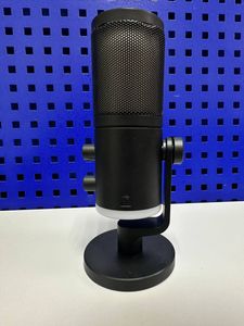 01-200771984: Fifine am6