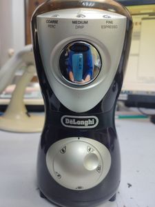 Б/в Кавомолка Delonghi kg-39 01-200796225