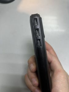 Б/в Зовнішній акумулятор Без Виробника без моделі 10 000 01-200805696