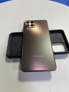 Б/в Мобільний телефон Samsung galaxy m53 5g 6/128gb 01-200805069