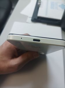 Б/в Мобільний телефон Poco c61 3/64gb 01-200811544