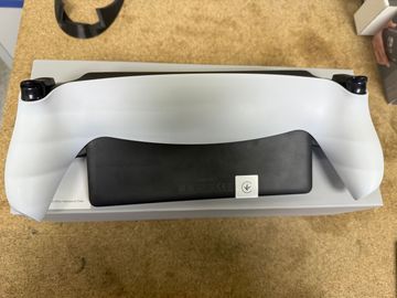 Б/в Ігровий джойстик Sony playstation portal 01-200810987