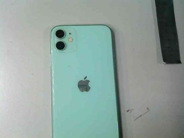 Б/у Мобильний телефон Apple iphone 11 64gb 01-200815087