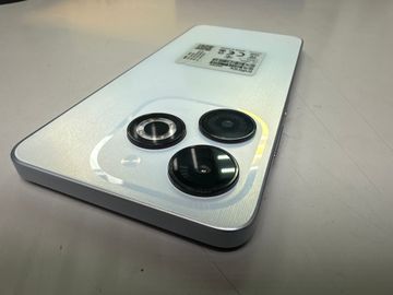 Б/у Мобильний телефон Infinix smart 8 2/64gb 01-200817035