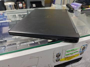 Б/в Ноутбук Dell 15/core i3 6100u ddr3/8gb ddr3/hdd *відсутній/ssd 180 gb/*інтегрована 01-200817705