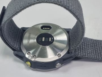 Б/в Смарт-годинник Garmin enduro steel with ultrafit nylon strap 01-200828587