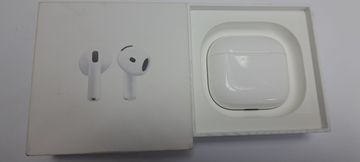 Б/в Навушники Apple airpods 4 01-200807841
